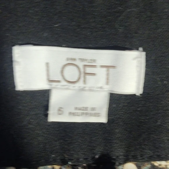 Ann Taylor LOFT Floral Print Black Pants Sz 6 - Picture 6 of 11